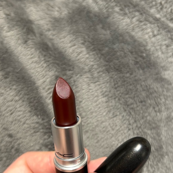 M.A.C Cosmetics Matte Lipstick - Picture 2 of 4
